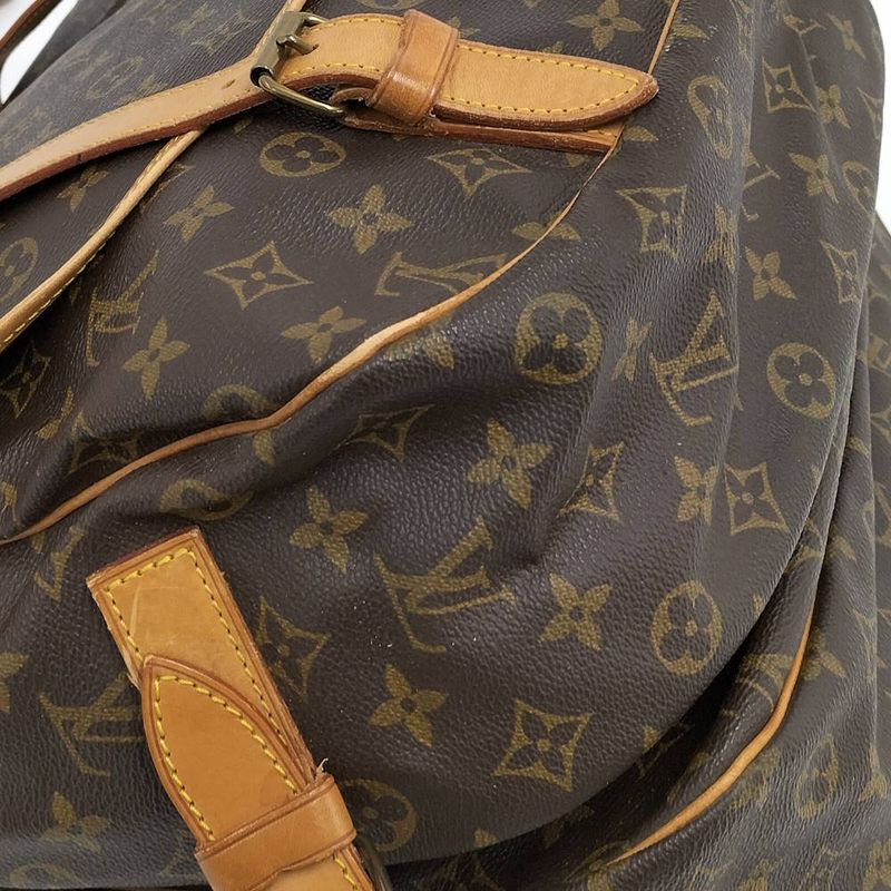 Louis Vuitton Saumur 43 Shoulder Bag Monogram