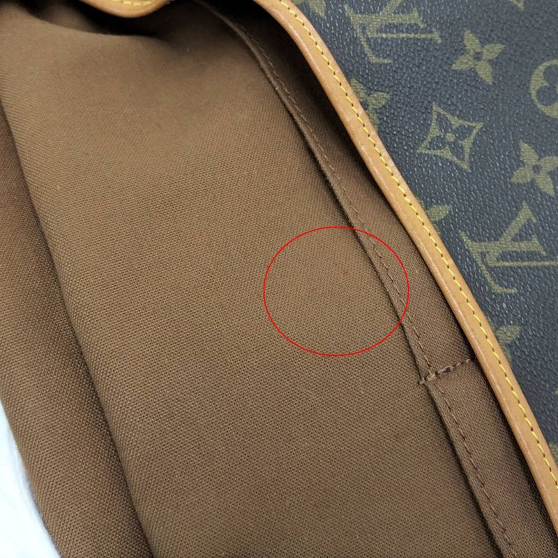 Louis Vuitton Saumur 43 Shoulder Bag Monogram