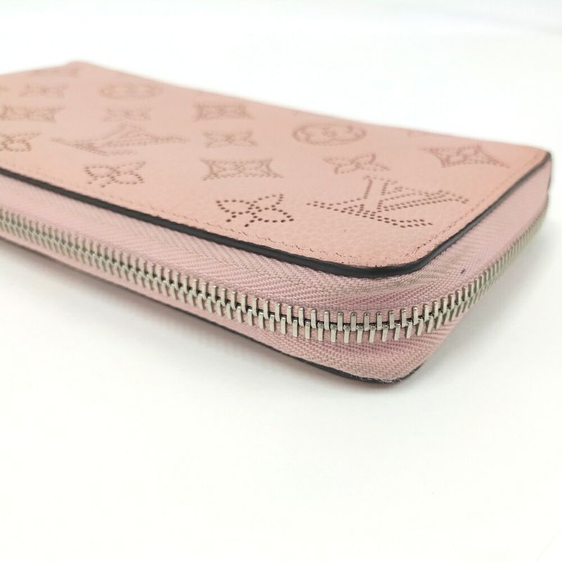 Louis Vuitton Zip Around Wallet Zippy Mahina Magnolia