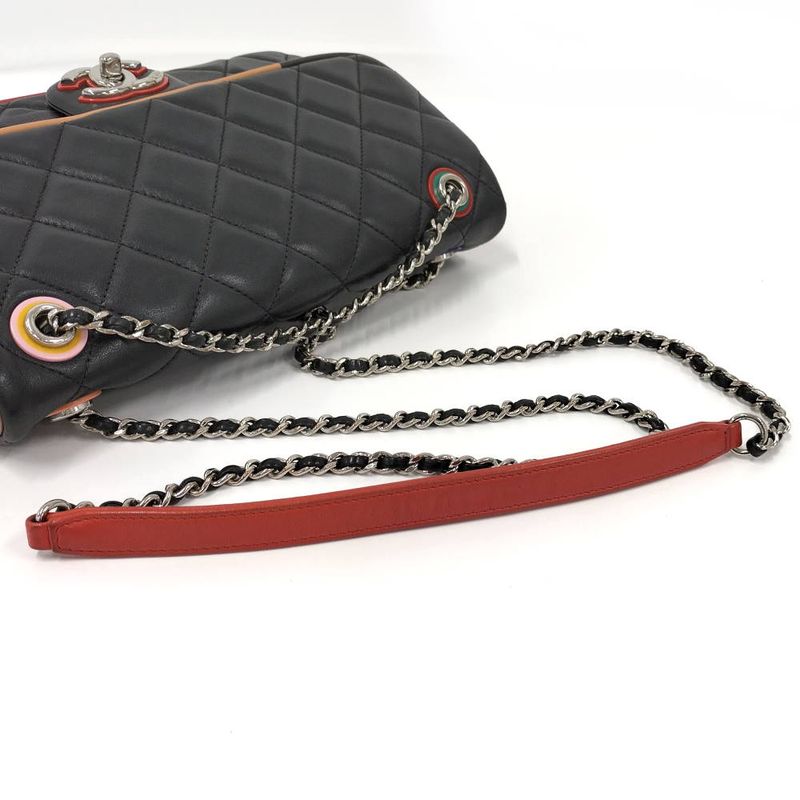 Chanel Quilted Chain Shoulder Bag Lambskin