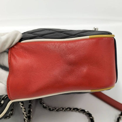 Chanel Quilted Chain Shoulder Bag Lambskin
