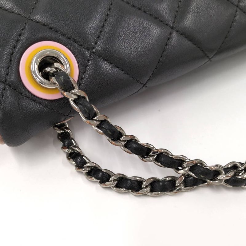 Chanel Quilted Chain Shoulder Bag Lambskin
