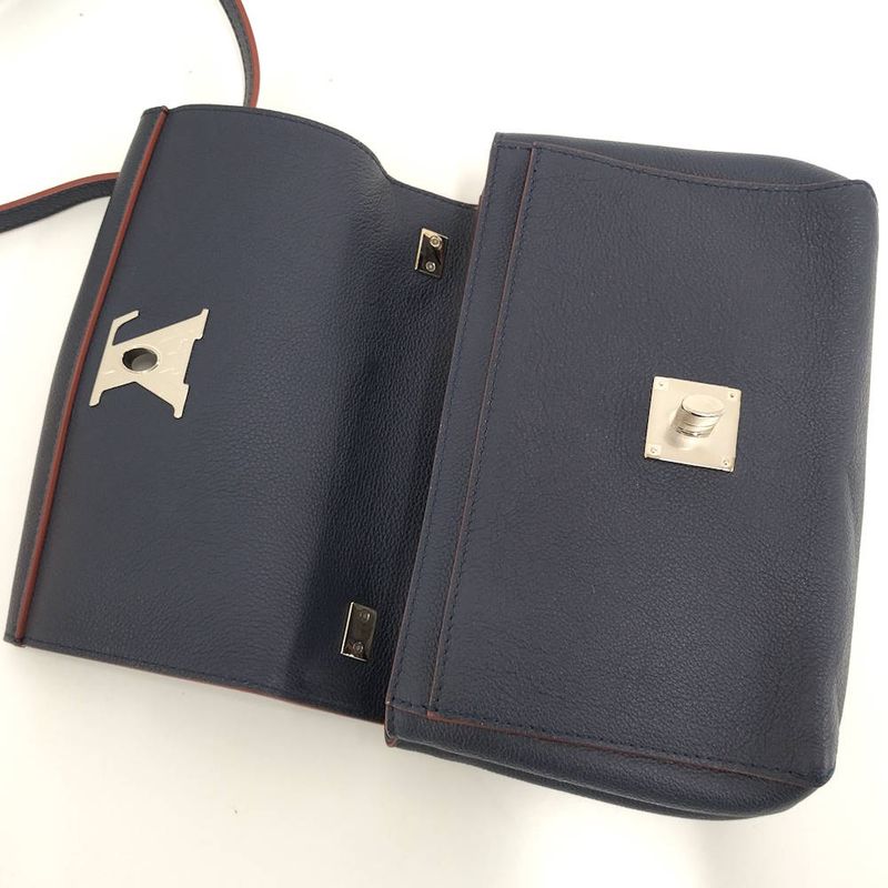 Louis Vuitton Lockme II BB Shoulder Bag Mari Null Joux
