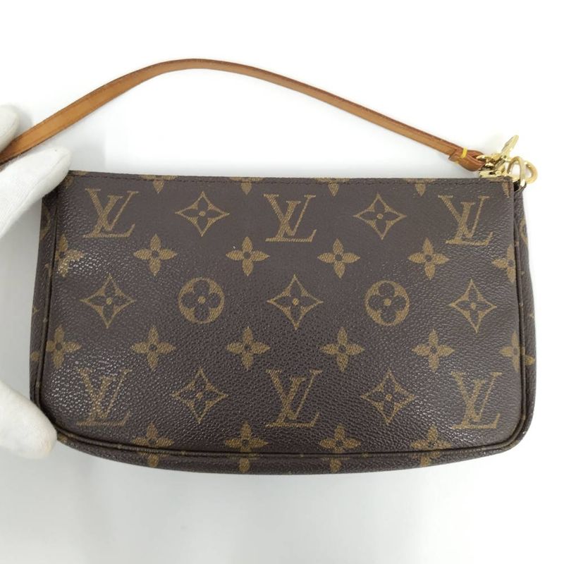 Louis Vuitton Pochette Handbag Monogram