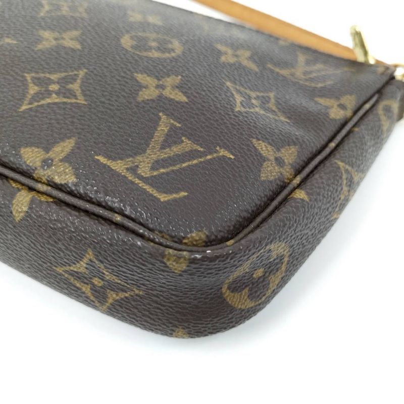 Louis Vuitton Pochette Handbag Monogram