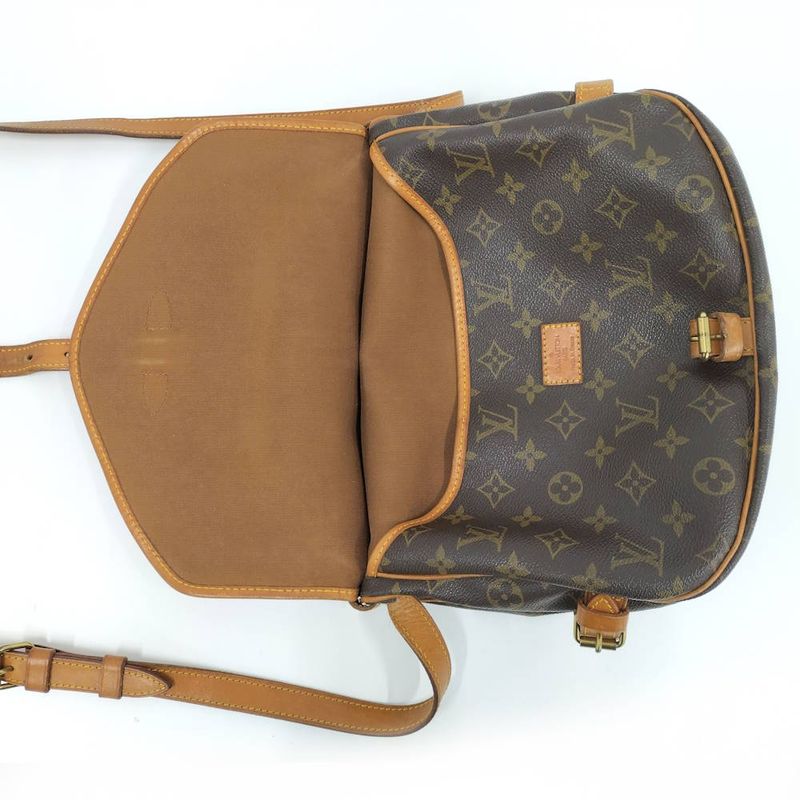 Louis Vuitton Saumur 30 Shoulder Bag Monogram