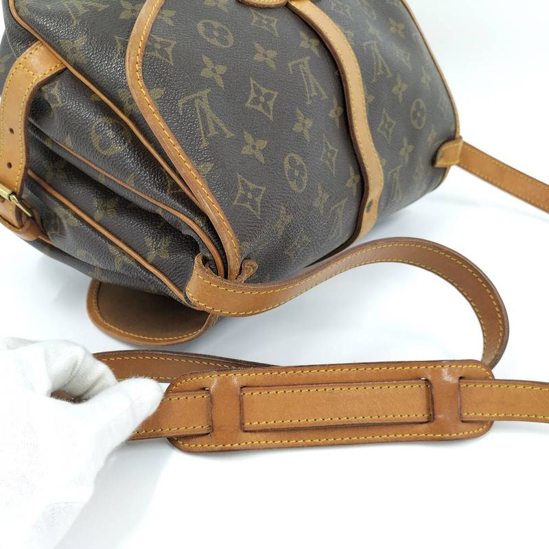 Louis Vuitton Saumur 30 Shoulder Bag Monogram