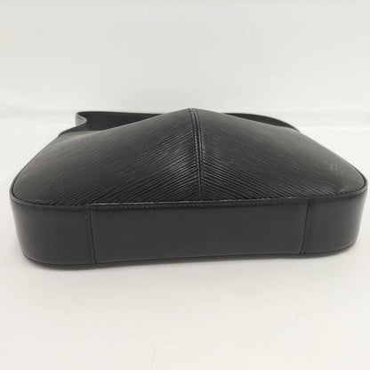 Louis Vuitton Reverie Shoulder Bag Epi Noir Black