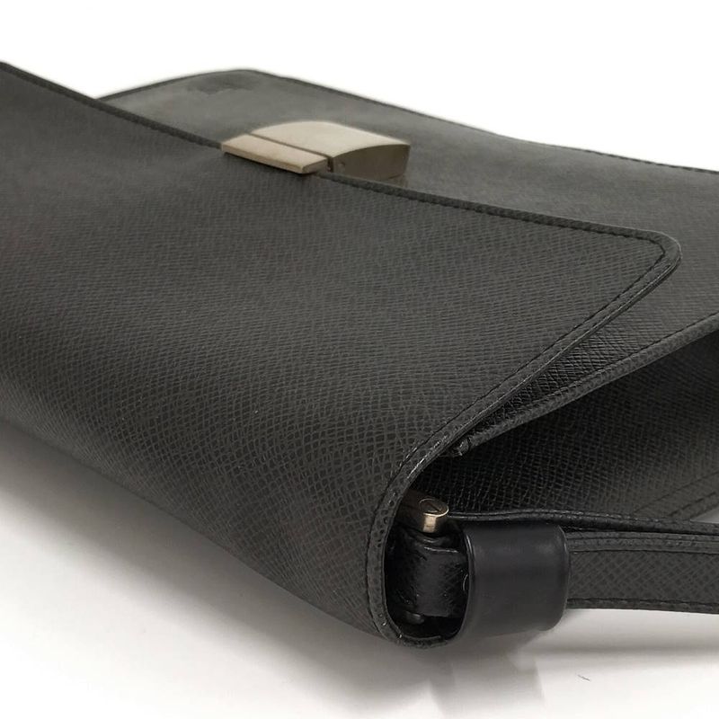 Louis Vuitton Selenga Clutch Taiga Ardoise