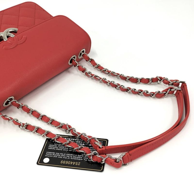 Chanel Chain Shoulder Bag CC Logo Quilted Leather Red