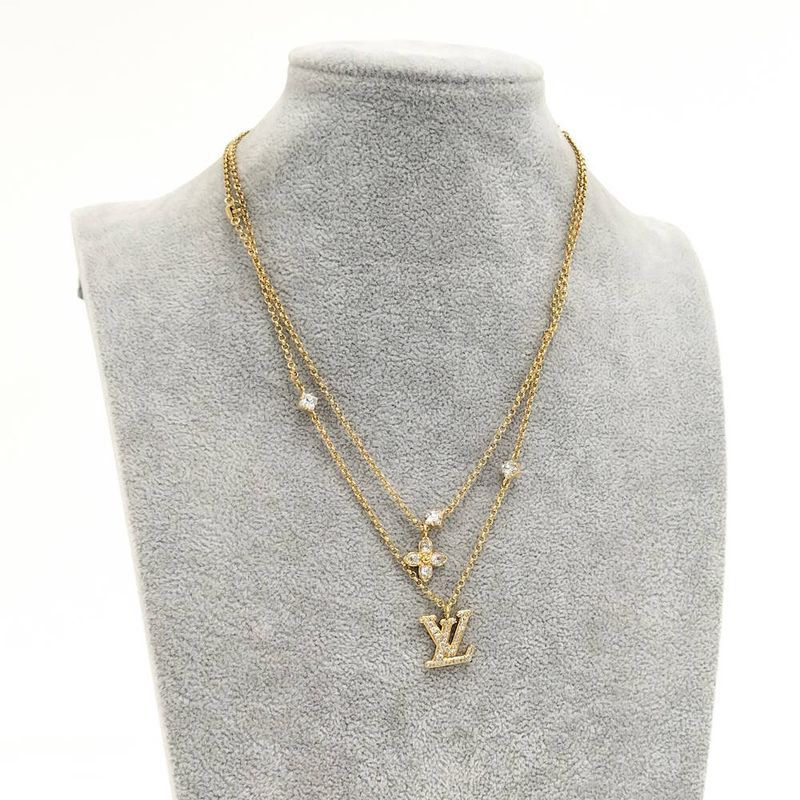 Louis Vuitton Necklace Gold
