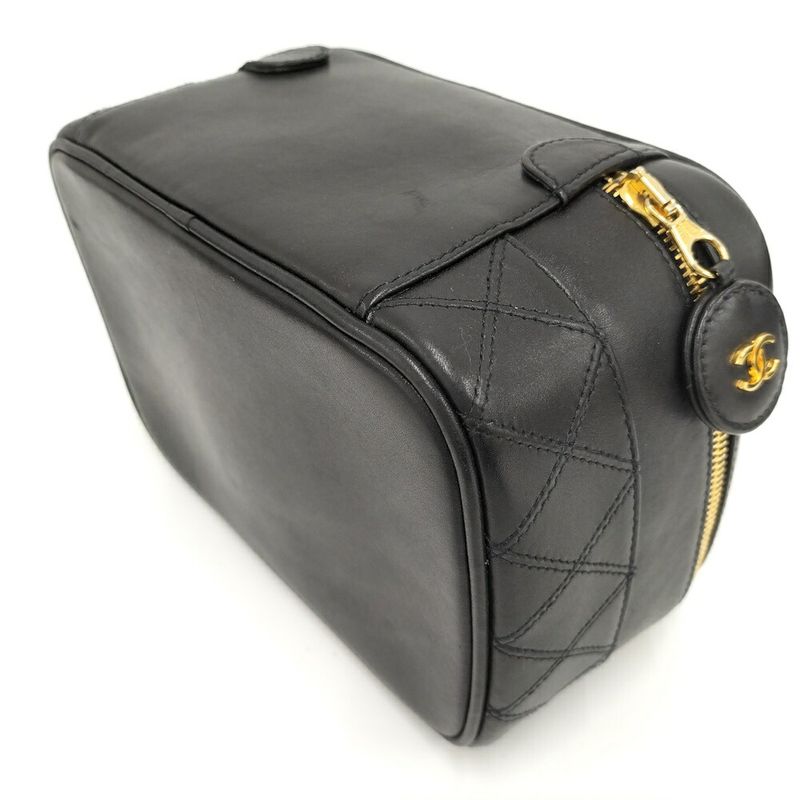 Chanel Vanity Bag Bicolor Leather Black