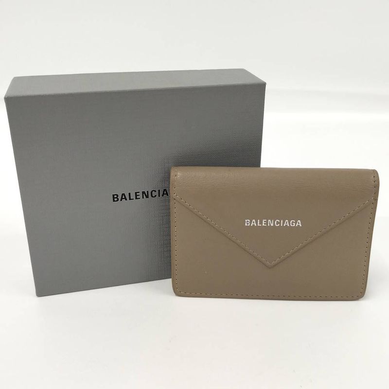 Balenciaga Card Case Leather Beige