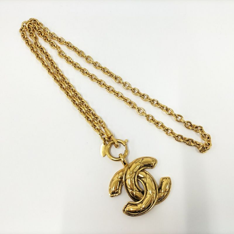 Chanel CC Logo Necklace Plated Gold