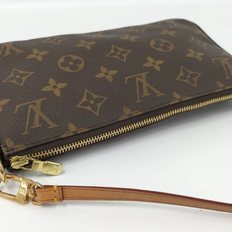 Louis Vuitton Pochette Handbag Monogram
