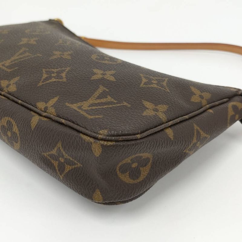 Louis Vuitton Pochette Handbag Monogram