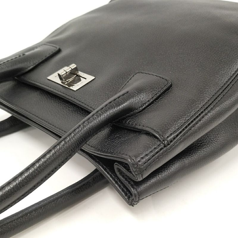 Chanel Executive Tote Handbag 2.55 Lambskin Black