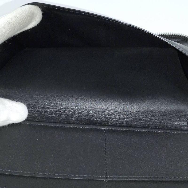 Louis Vuitton Zippy Wallet Vertical Zip Around LV Circle Taurillon Leather