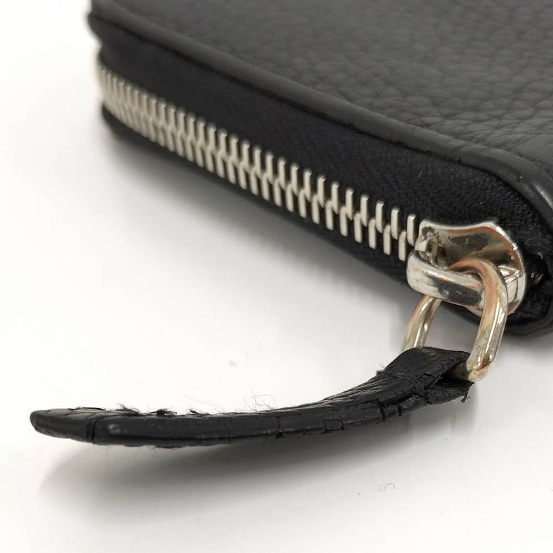 Louis Vuitton Zippy Wallet Vertical Zip Around LV Circle Taurillon Leather