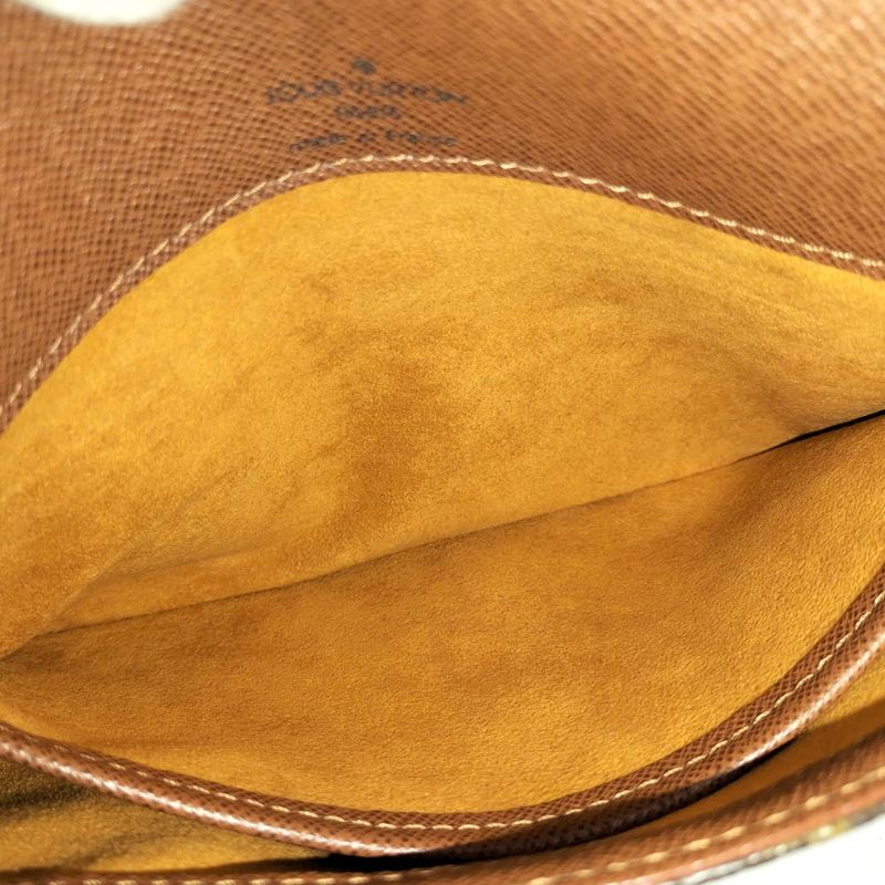 Louis Vuitton Musette Tango Shoulder Bag Monogram Short Strap