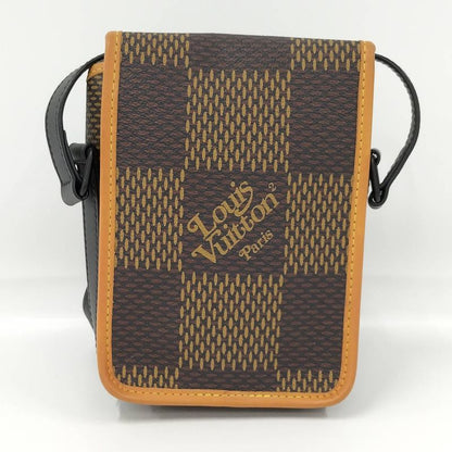 Louis Vuitton Amazon Messenger Collaboration Damier Giant Shoulder Bag