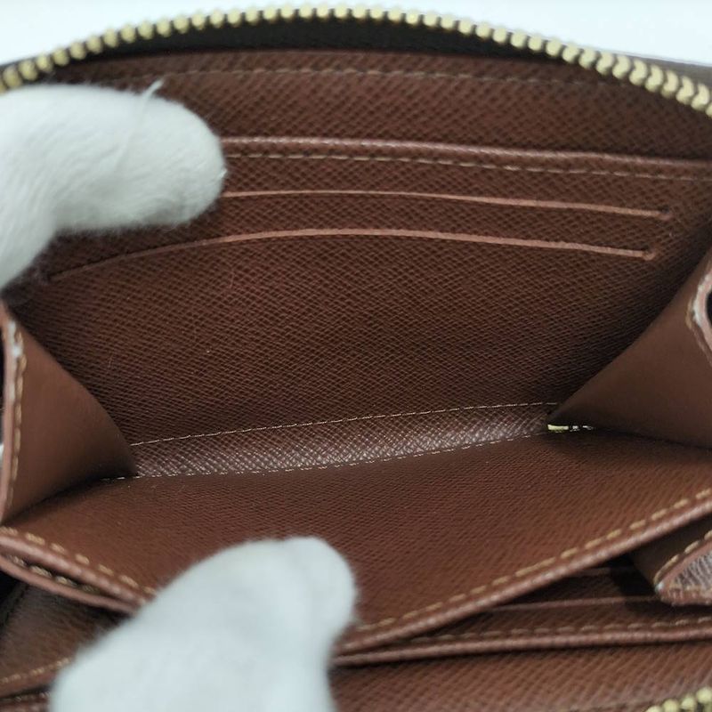 Louis Vuitton Zippy Coin Purse Monogram