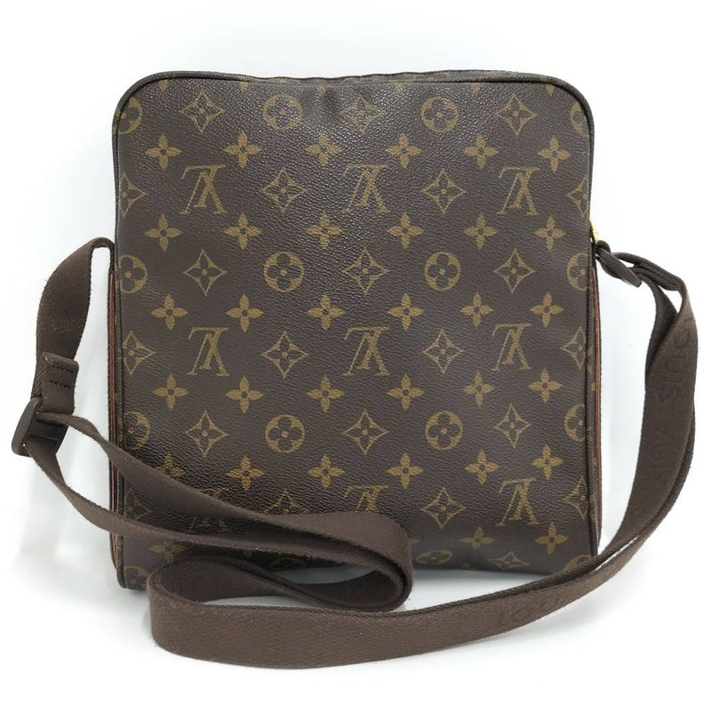 Louis Vuitton Trotteur Boble Shoulder Bag Monogram