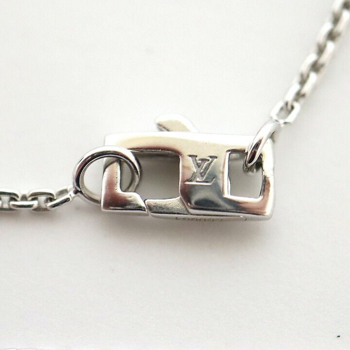 Louis Vuitton Pendentif Necklace Monogram Idylle White Gold