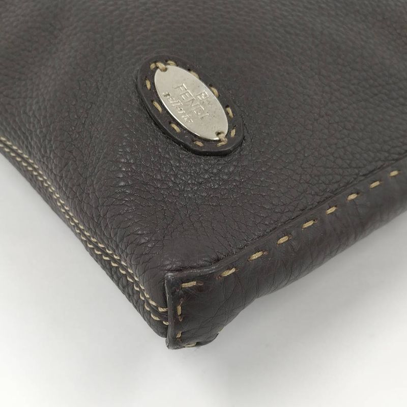 Fendi Selleria Shoulder Bag Leather Brown