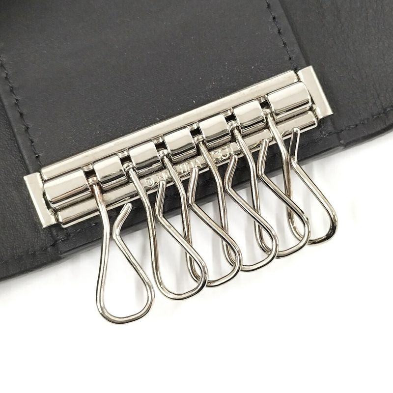 Louis Vuitton Multicles 6 Key Case Taurillon Noir Black Key Holder
