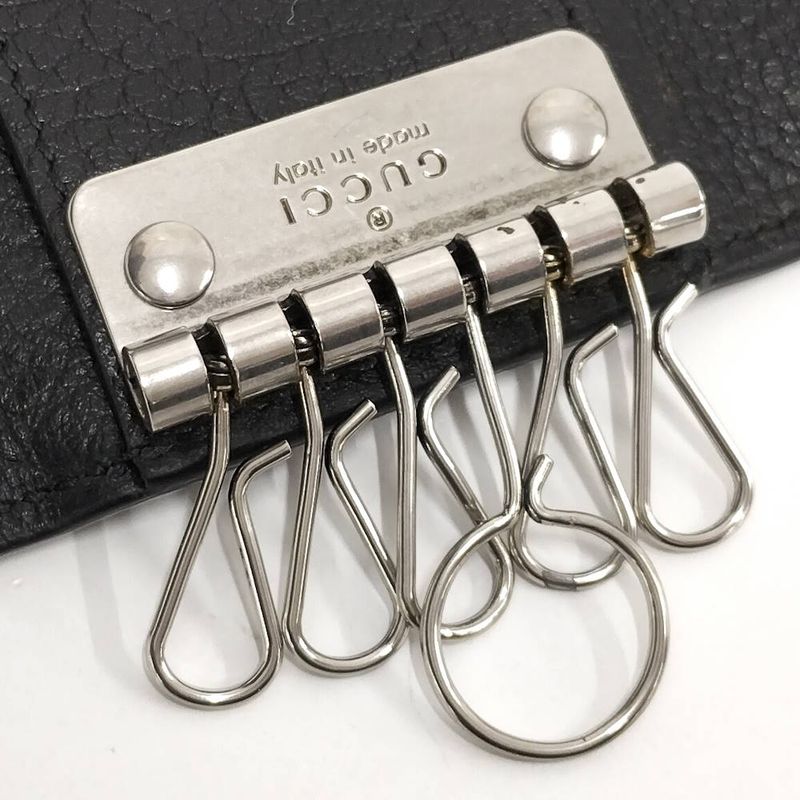 Gucci 6 Key Case Leather Black Silver 0416 Key Holder