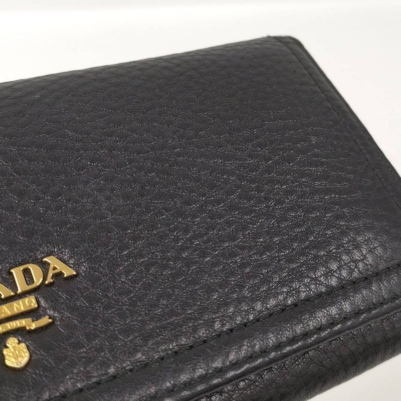 Prada Vitello Daino Wallet Leather Black