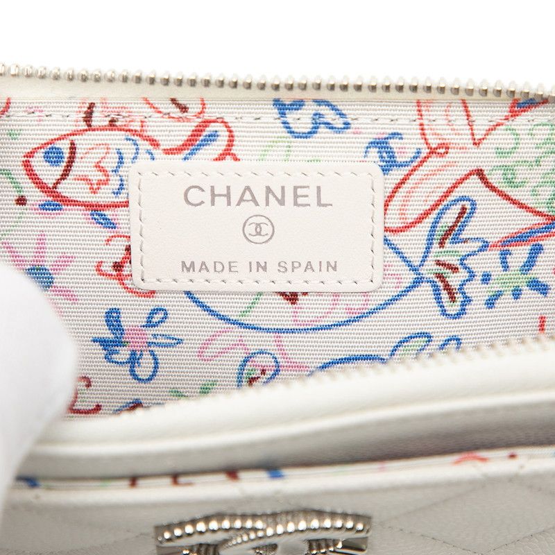 Chanel CC Logo Quilted Card Case Coin Fragment White Caviar Leather
