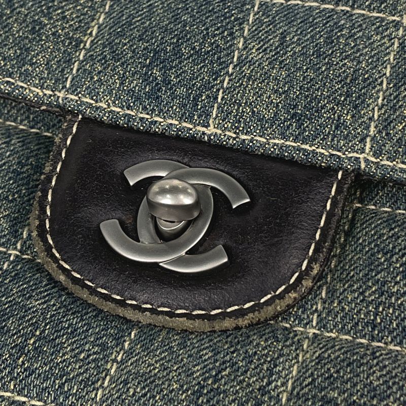 Chanel Choco Bar Chain Shoulder Bag CC Logo Denim Blue