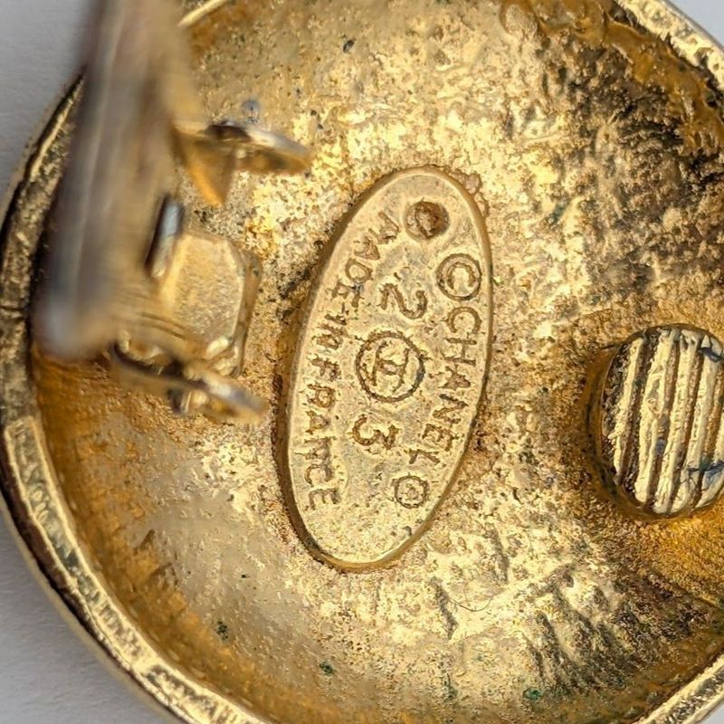 Chanel Earrings CC Logo Round Circle Gold Vintage 23