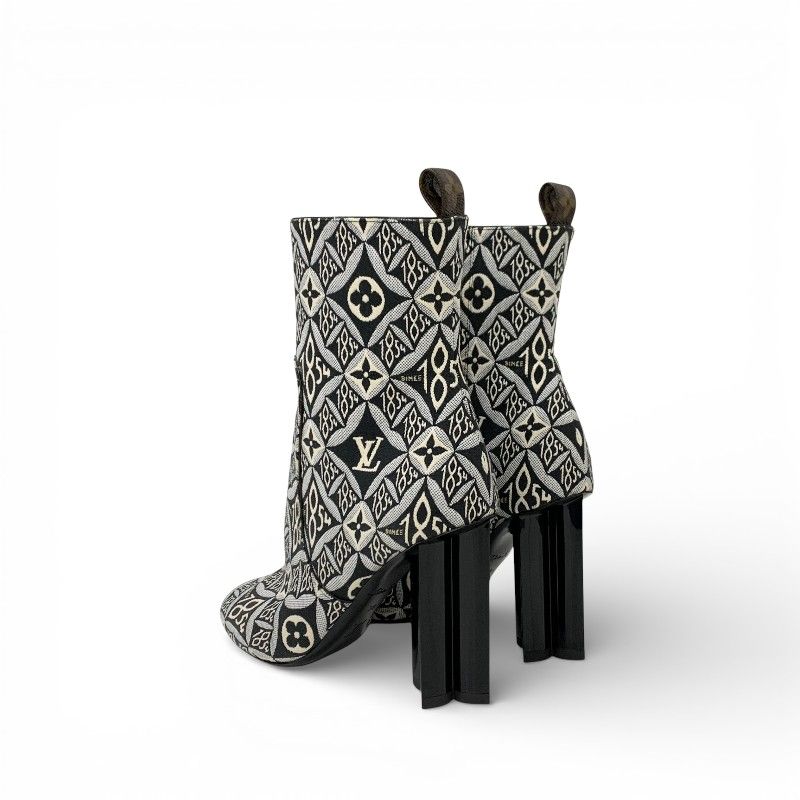 Louis Vuitton Silhouette Line Monogram Boots Short Shoes Fabric Black White