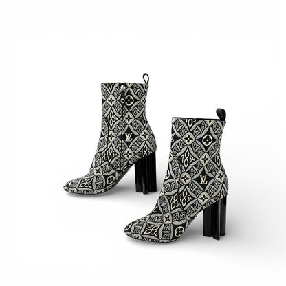 Louis Vuitton Silhouette Line Monogram Boots Short Shoes Fabric Black White