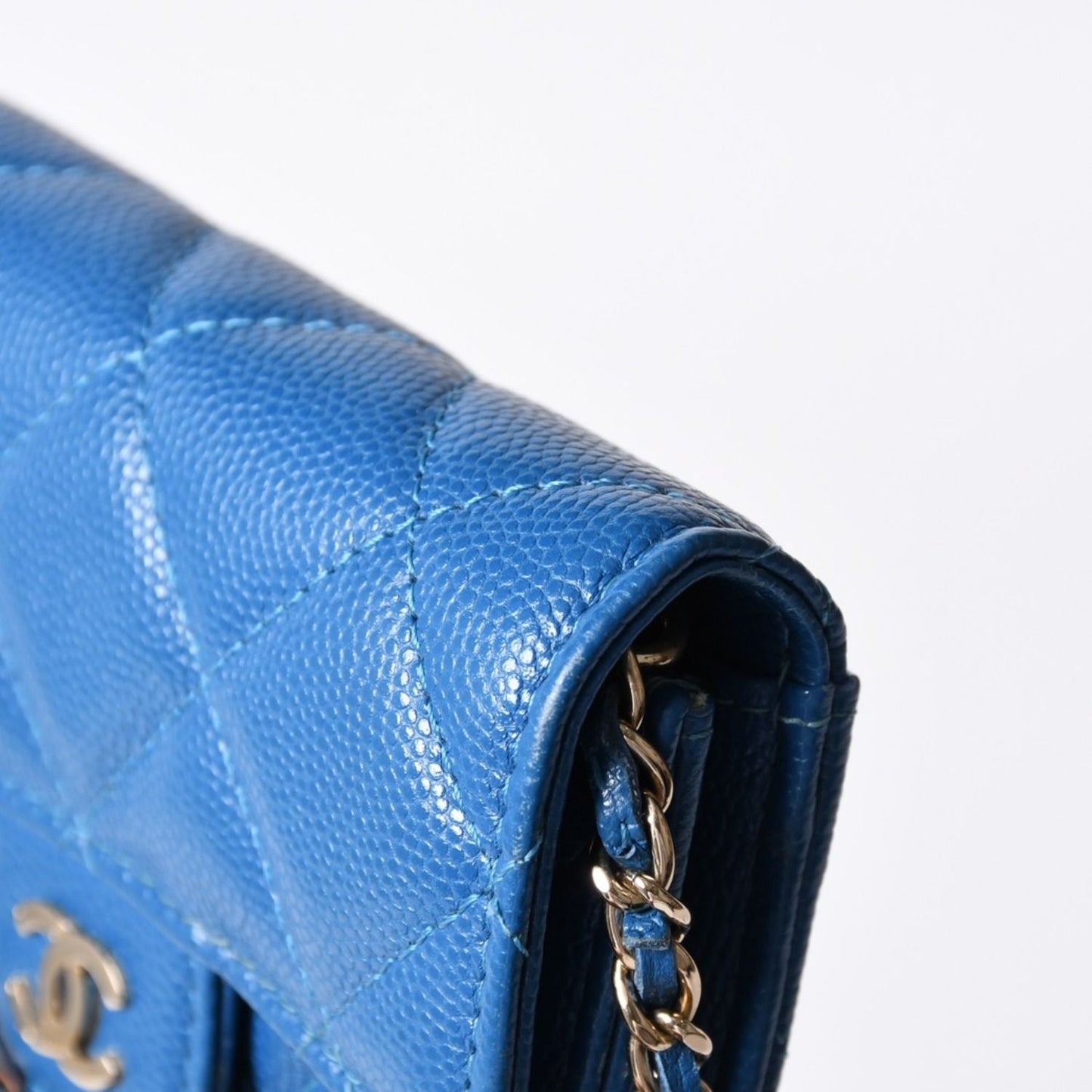 Chanel Chain Wallet Coin Purse CC Logo Caviar Leather Blue — view 7