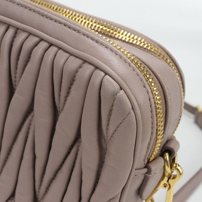 Miu Miu Miu Matelasse Shoulder Bag Leather