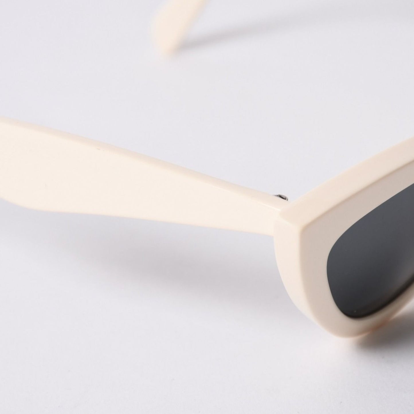 Celine Sunglasses Cream Color Cat Eye Eyewear — view 7