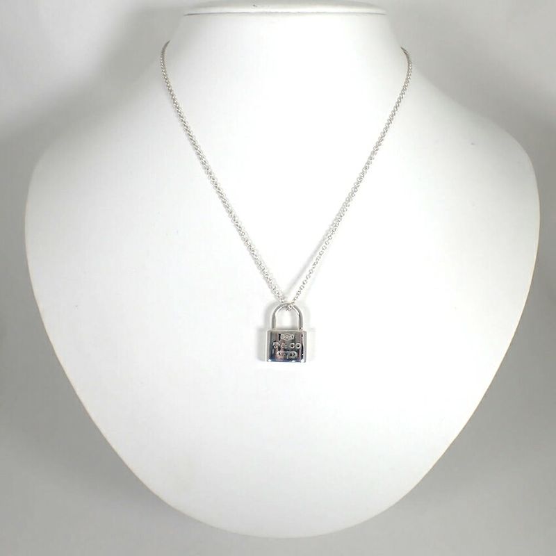 Tiffany & Co 925 Cadena Pendant