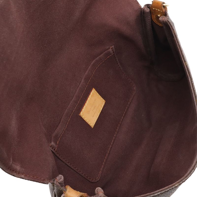 Louis Vuitton Monogram Favorite MM Shoulder Bag Crossbody Chain 2-Way Clutch