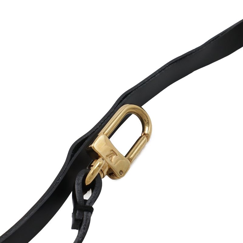 Louis Vuitton Epi Pochette Pouch Handbag Noir Black Gold