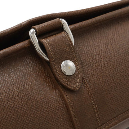 Louis Vuitton Taiga Andrey Shoulder Bag Crossbody Leather Grizzly Brown