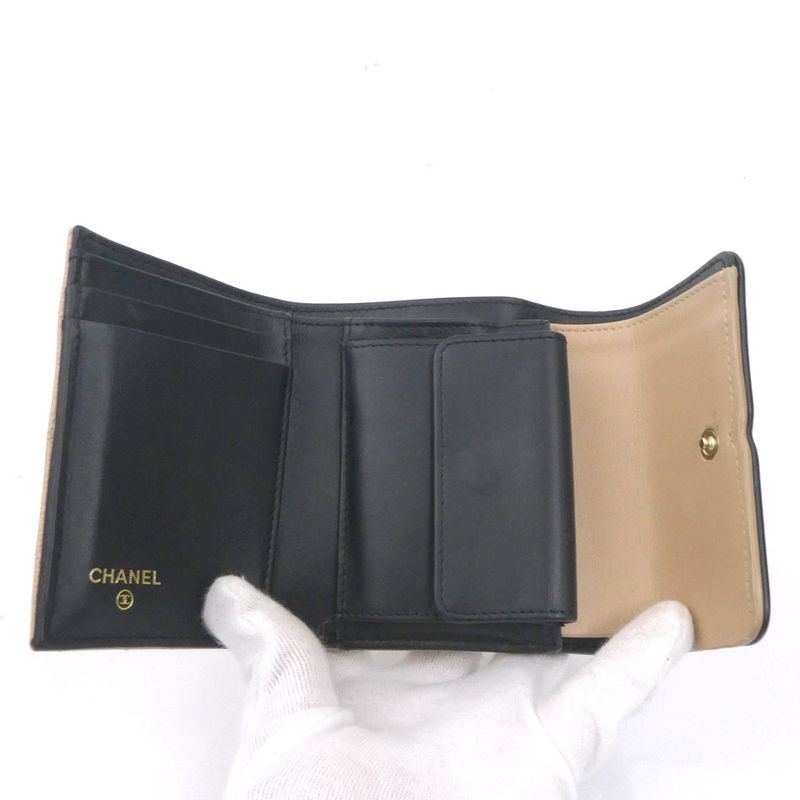 Chanel Trifold Wallet CC Filigree