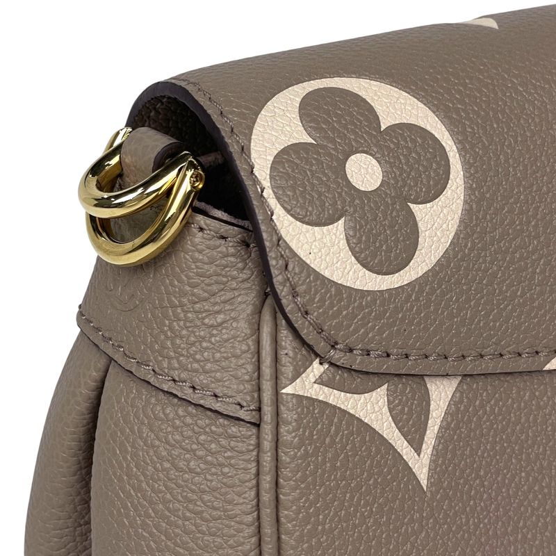 Louis Vuitton Favorite Bicolor 2-Way Shoulder Bag Monogram Empreinte Tourtorelle