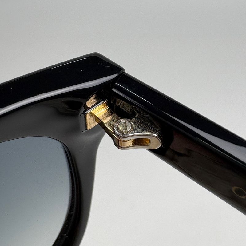 Gucci Logo Gradient Sunglasses Wellington Eyewear