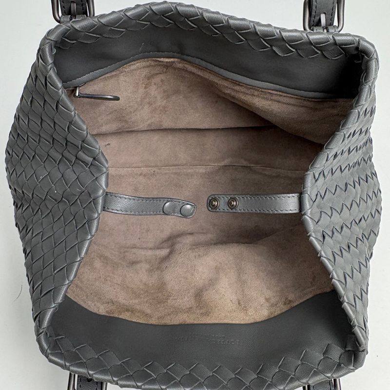 Bottega Veneta Intrecciato Handbag Nappa Braided Leather Gray