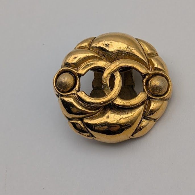 Chanel Earrings CC Logo Camellia Gold Vintage 23 for Both Ears