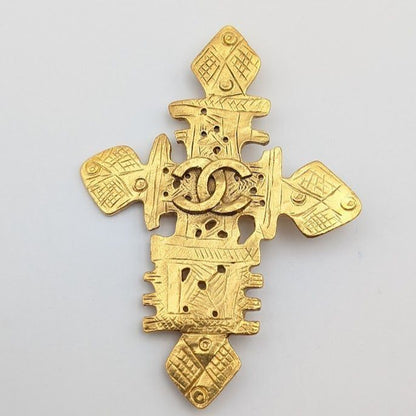 Chanel Brooch CC Logo Gold Cross Vintage